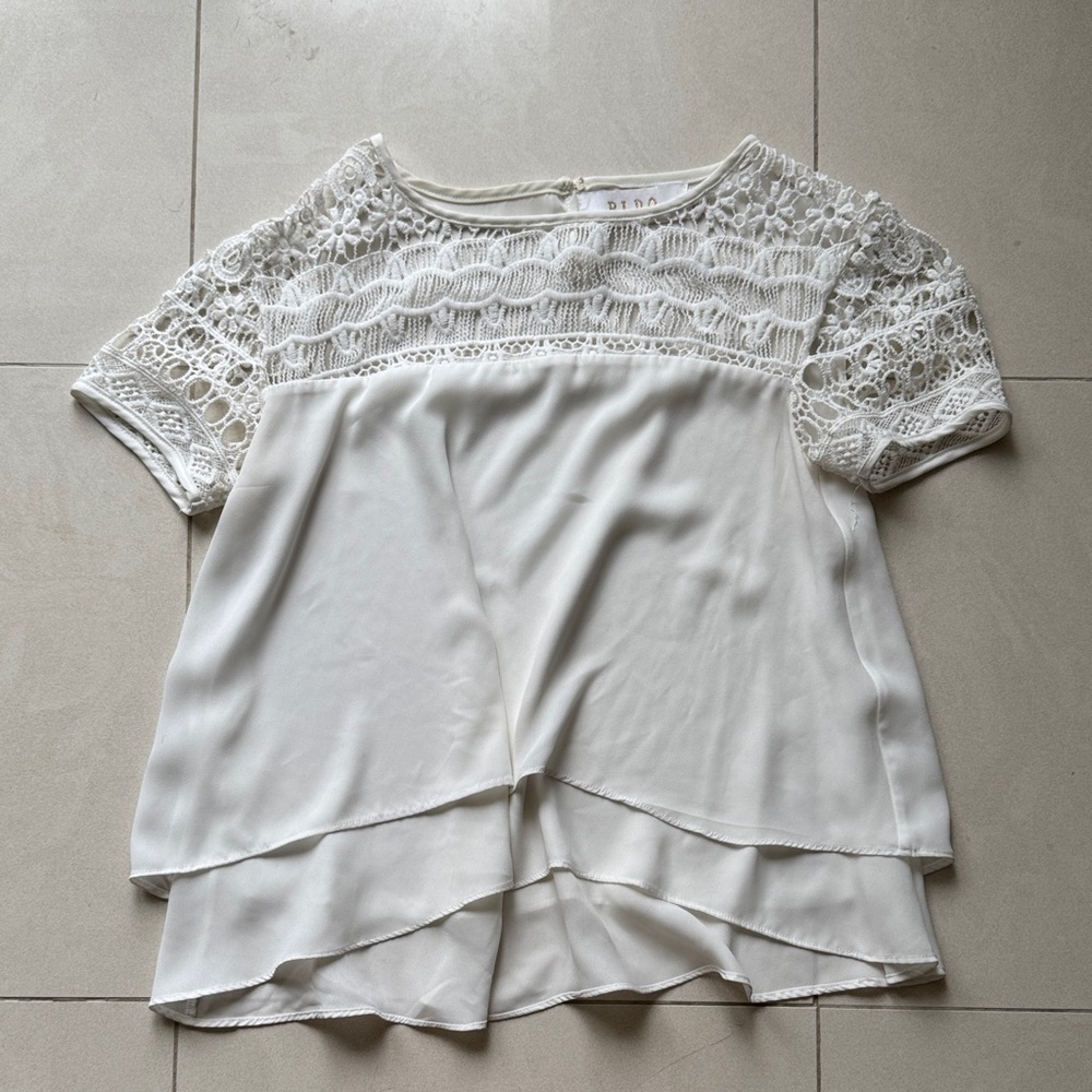 Chic White Lace Overlay Blouse